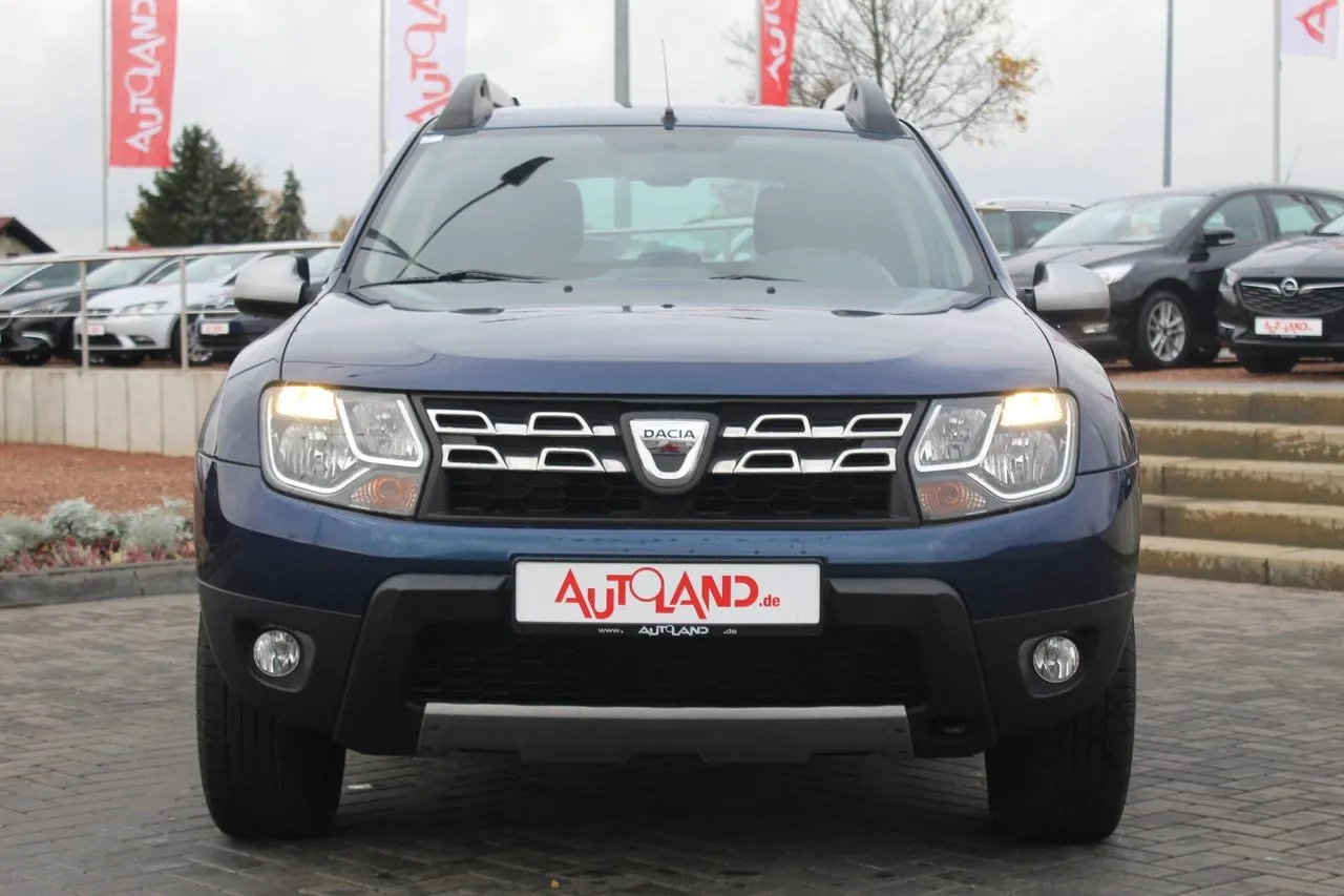 Dacia Duster 1.6 SCe Celebration 4x2...  Image 2