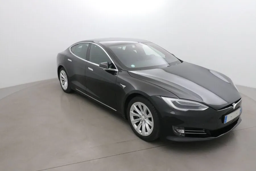 Tesla MODEL S 75D DUAL MOTOR Image 1