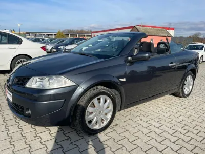 Renault Megane 1.5 DCI KREDITI NA LICU MESTA